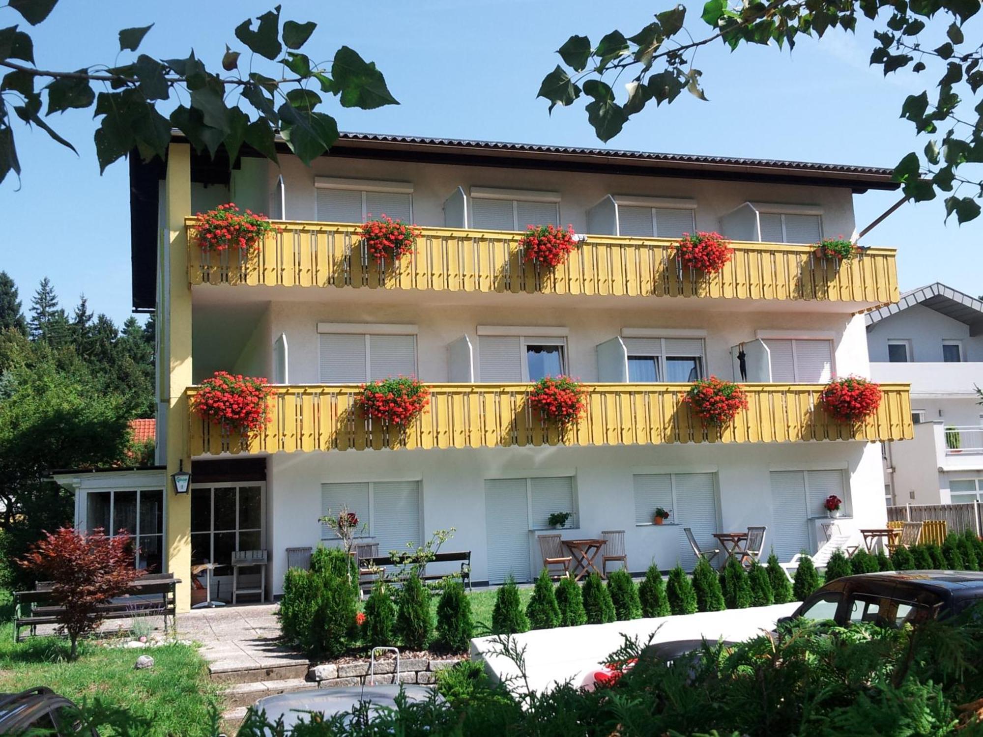 Apartementhaus Helene Am Klopeinersee Unterburg am Klopeiner See Buitenkant foto