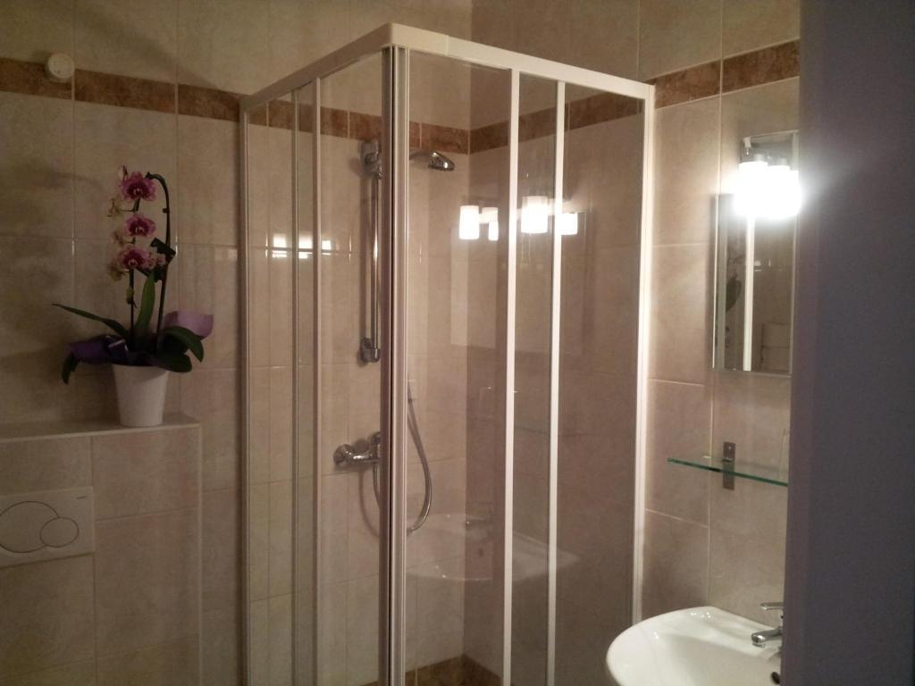 Apartementhaus Helene Am Klopeinersee Unterburg am Klopeiner See Kamer foto